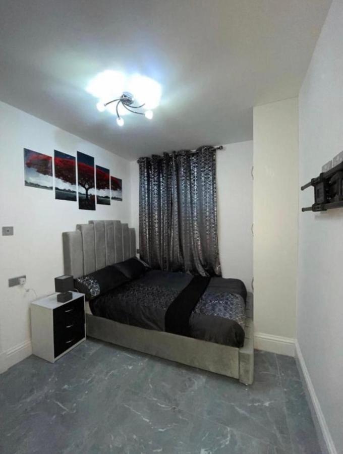 Entire 5 Star Luxury Whalley House Wifi Tv Luxury Burnley Esterno foto