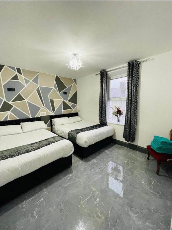 Entire 5 Star Luxury Whalley House Wifi Tv Luxury Burnley Esterno foto