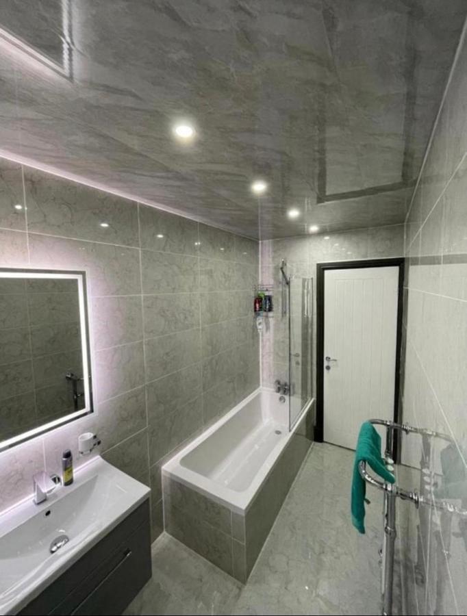 Entire 5 Star Luxury Whalley House Wifi Tv Luxury Burnley Esterno foto